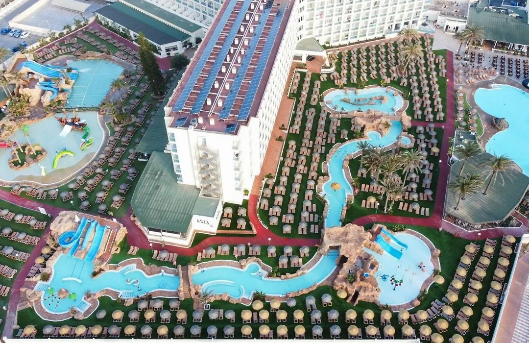 Evenia Zoraida Garden-1