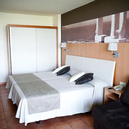 Ohtels Vil-La Romana-3