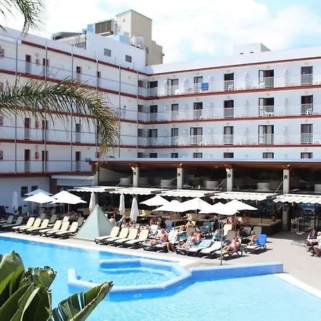 Hotel Papi-2
